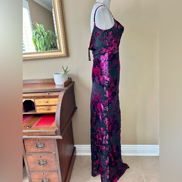 Revolve Likely Midori Gown Velvet Burnout Cowl Neck Floral Fuchsia Black 8 NWT - Picture 9 of 11